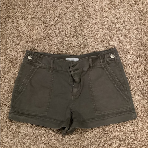 Buckle BKE army green shorts - size 29 - Picture 3 of 4